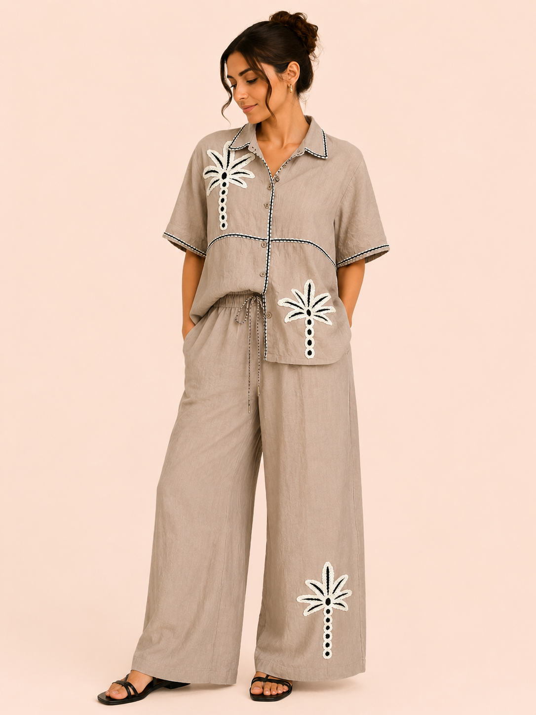 Ensemble Palmier Beige – Élégance Naturelle d’Été
